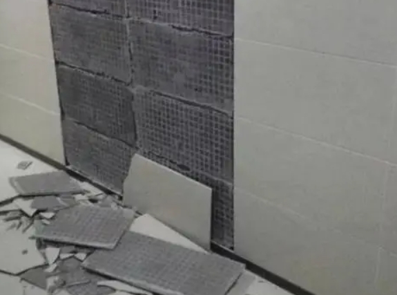 金塔瓷砖空鼓维修公司分享下金塔墙砖松动维修的知识